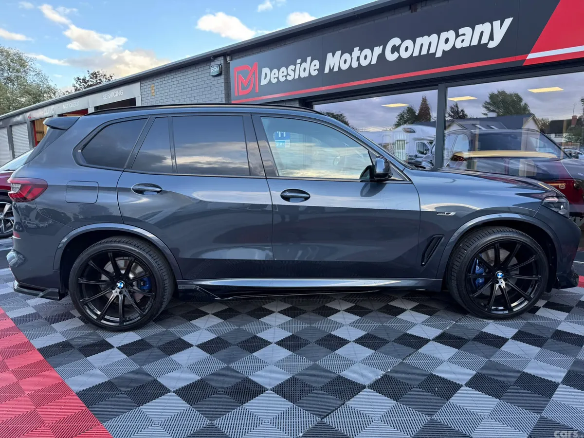 BMW X5 SUV, Petrol Hybrid, 2021, Black