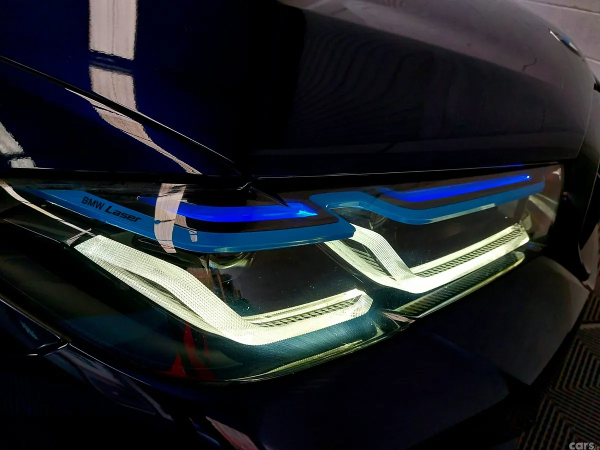 BMW 5-Series Saloon, Petrol Plug-in Hybrid, 2020, Blue
