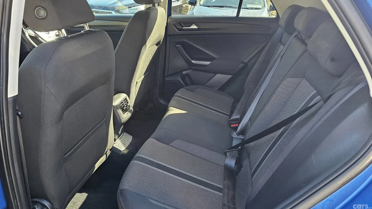 Volkswagen T-Roc SUV, Petrol, 2020, Blue