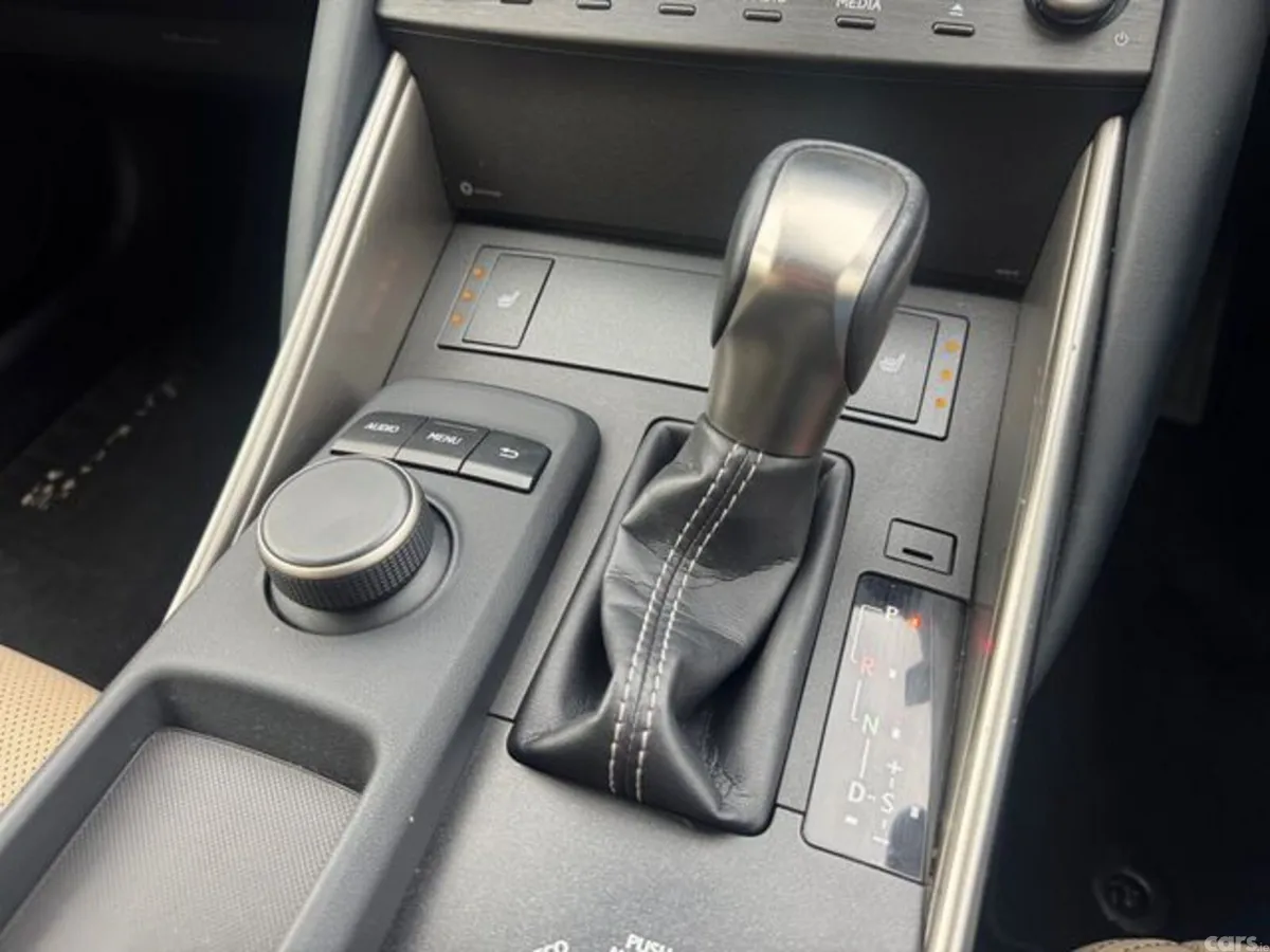 Lexus IS Saloon, Petrol Hybrid, 2019, Grey