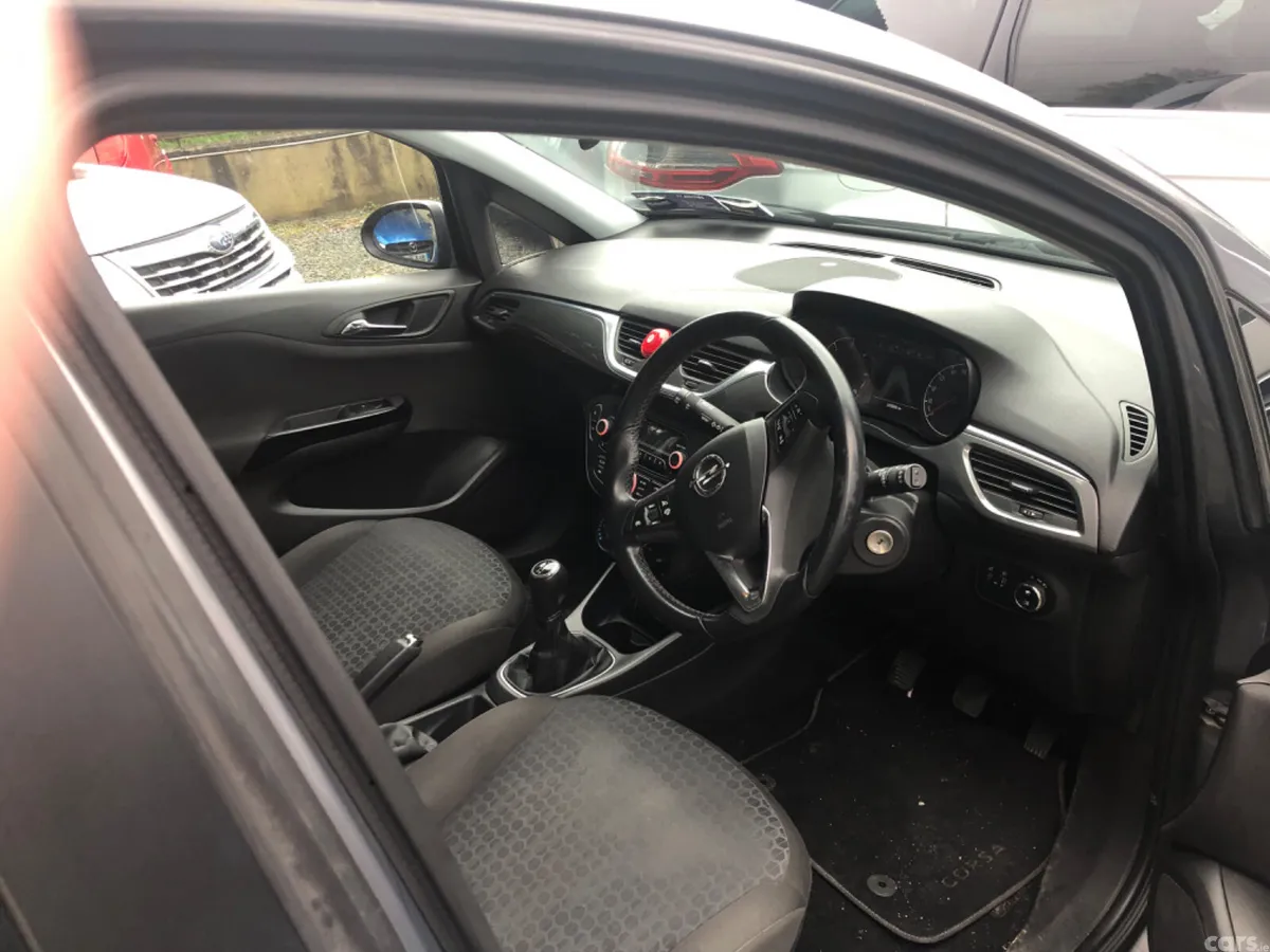 Opel Corsa Hatchback, Diesel, 2015, Grey