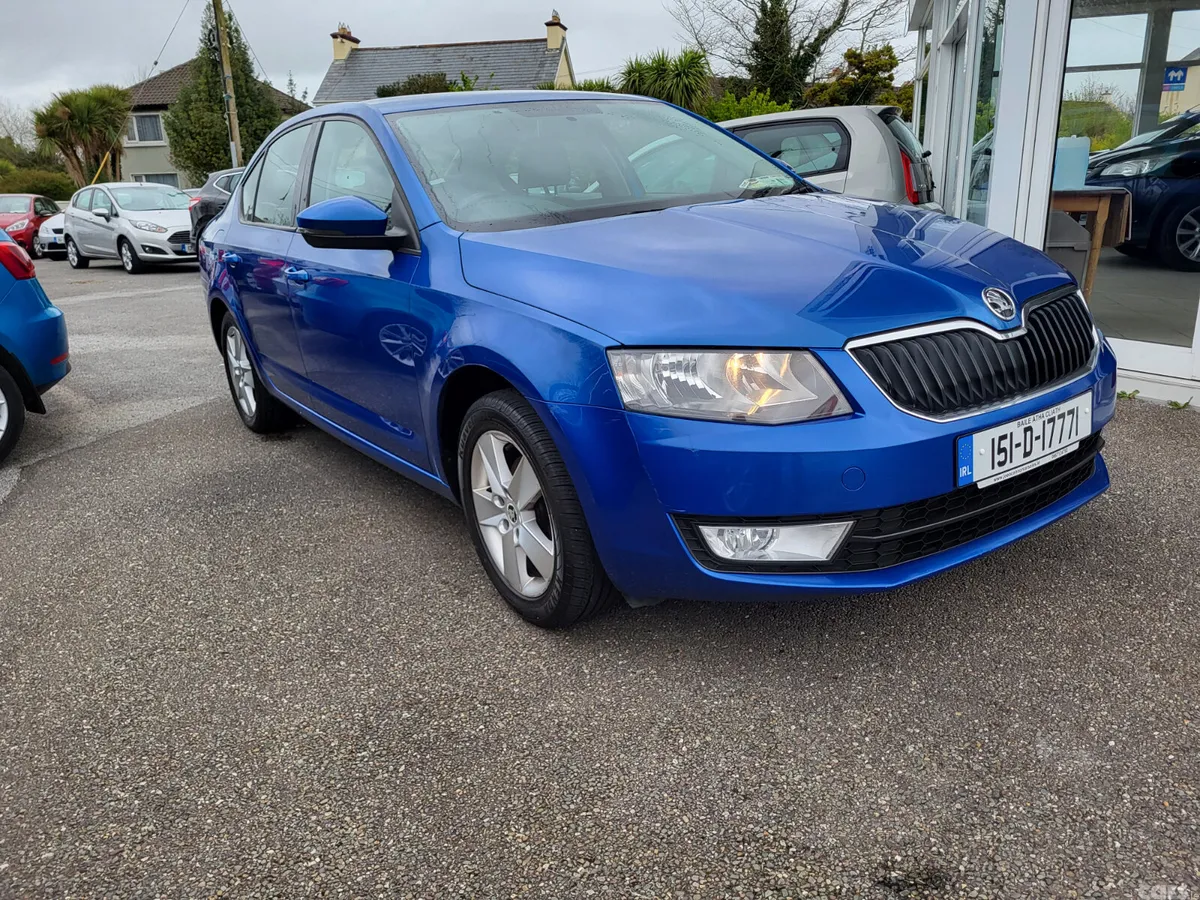 Skoda Octavia Saloon, Diesel, 2015, Blue