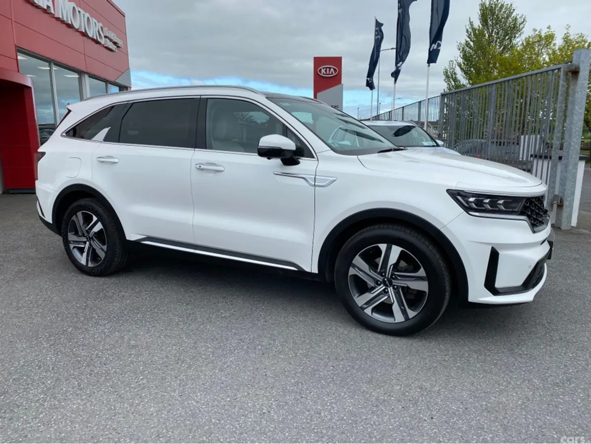 Kia Sorento MPV, Petrol Plug-in Hybrid, 2022, White
