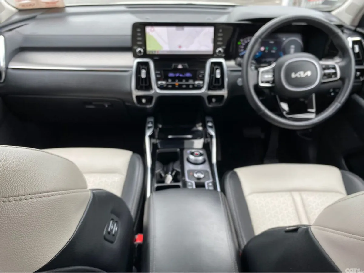 Kia Sorento MPV, Petrol Plug-in Hybrid, 2022, White