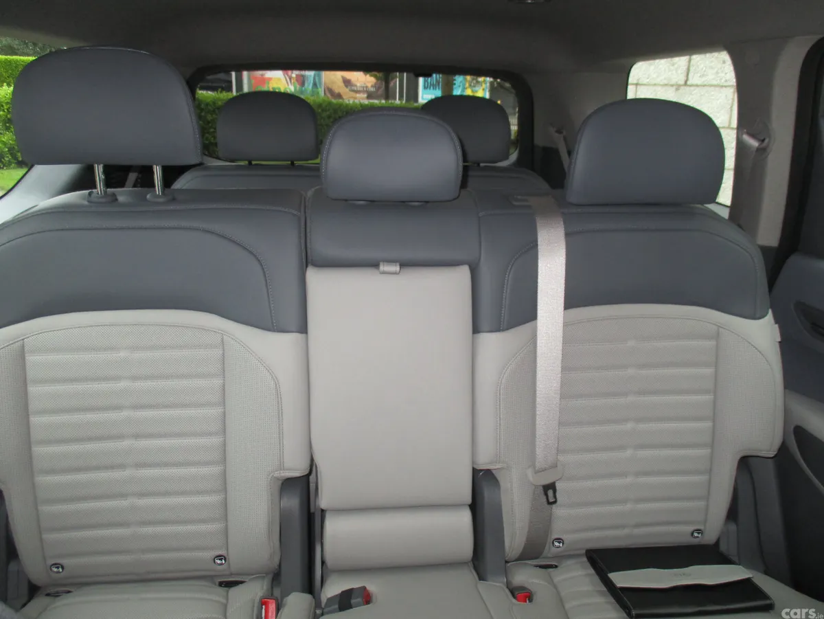Kia EV9 MPV, Electric, 2026, Grey