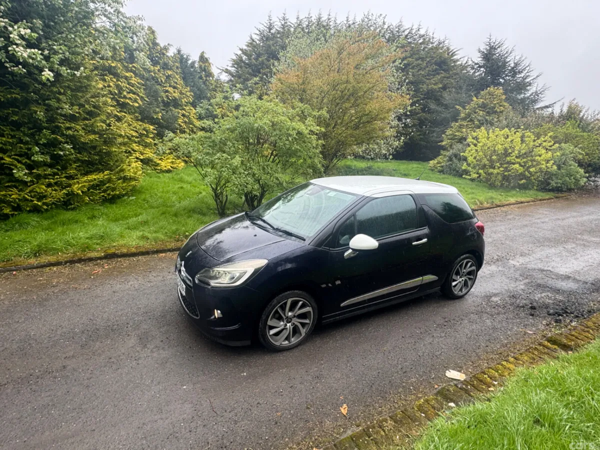 Citroen DS 3 Hatchback, Petrol, 2015, Navy
