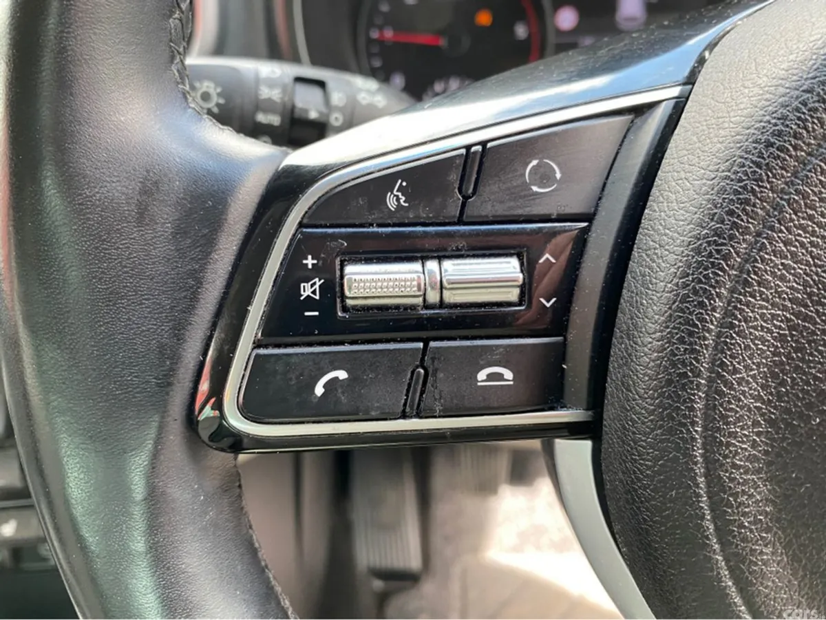 Kia Sportage MPV, Diesel, 2021, Grey