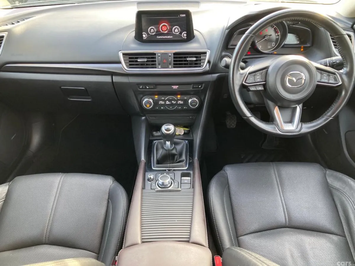 Mazda Mazda3 Hatchback, Diesel, 2018, Grey