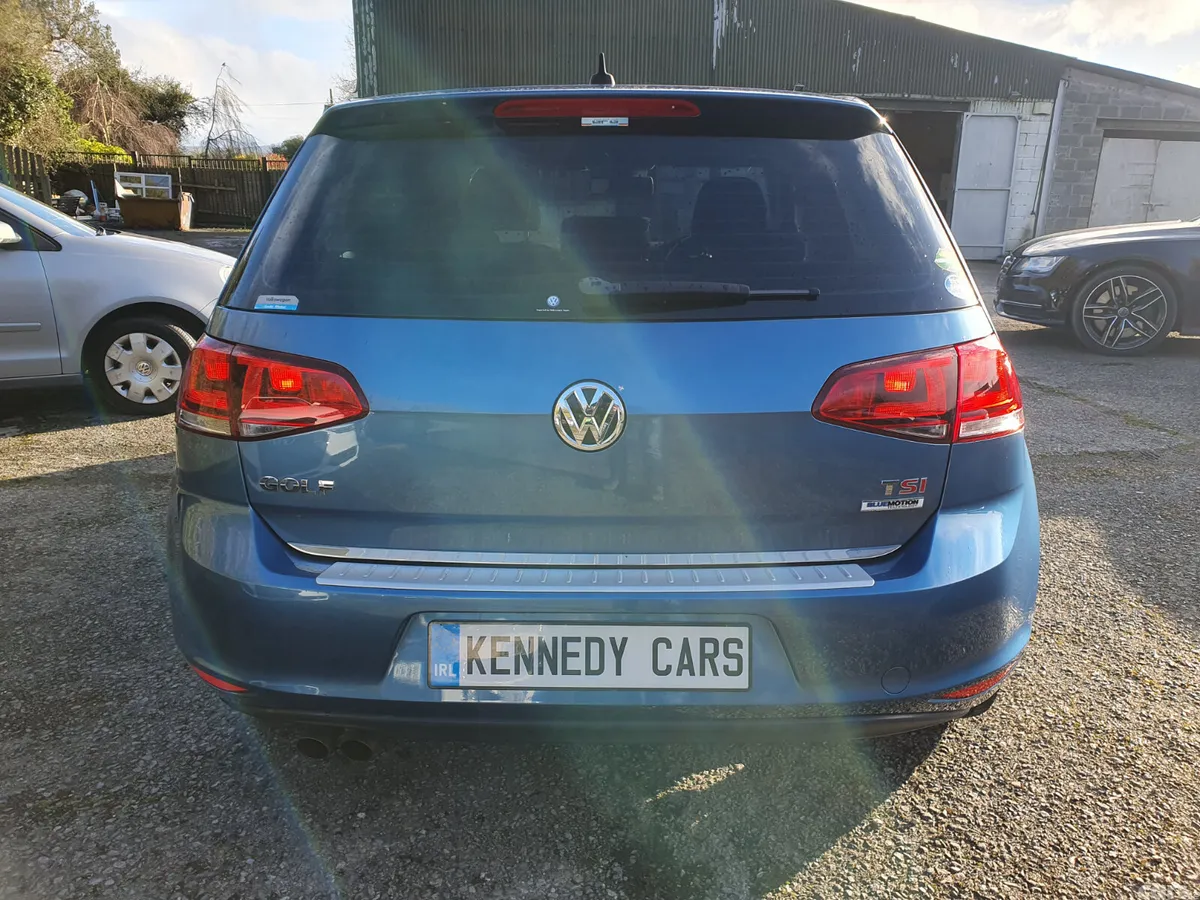 Volkswagen Golf Hatchback, Petrol, 2015, Blue