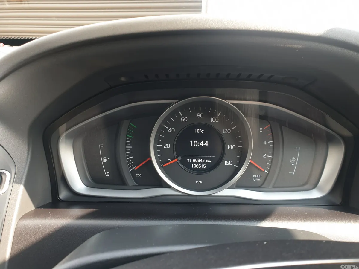 Volvo XC60 SUV, Diesel, 2016, Blue