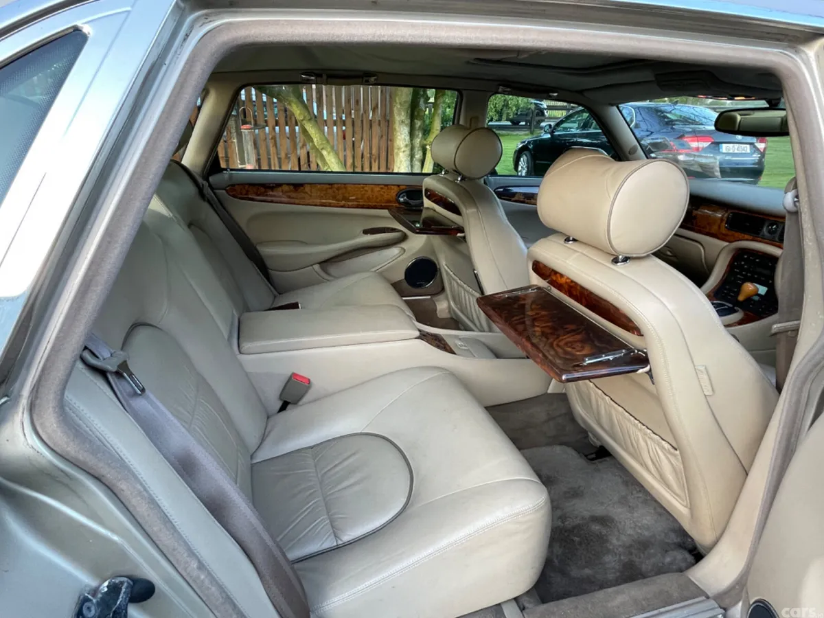 Daimler Other Saloon, Petrol, 1998, Gold