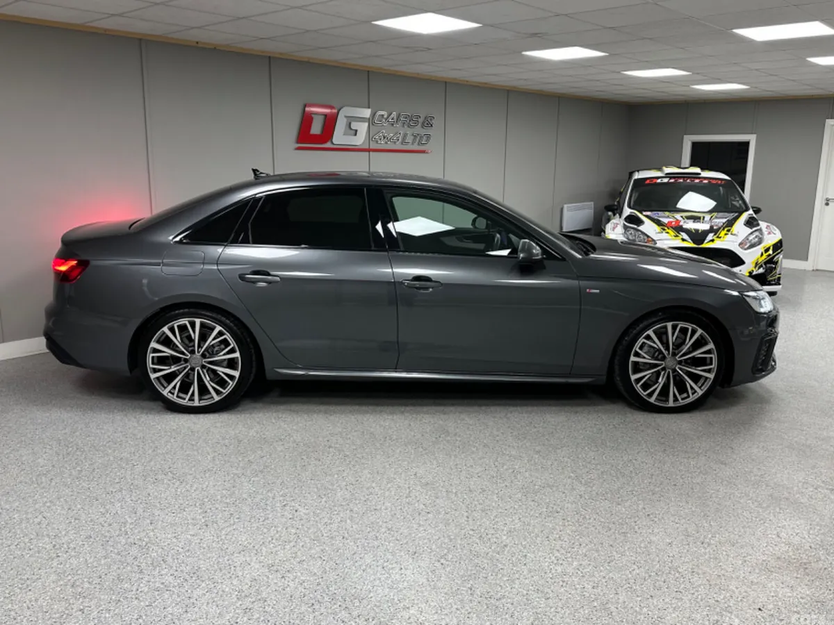 Audi A4 Saloon, Diesel, 2022, Grey