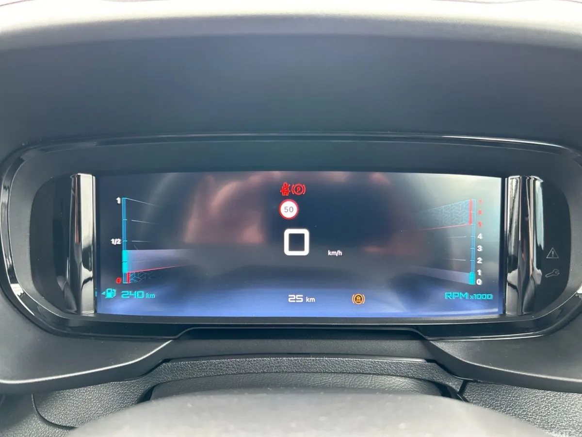 Citroen Berlingo Multispace MPV, Diesel, 2025, Grey