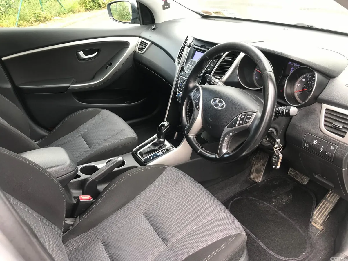Hyundai i30 Hatchback, Diesel, 2015, Silver