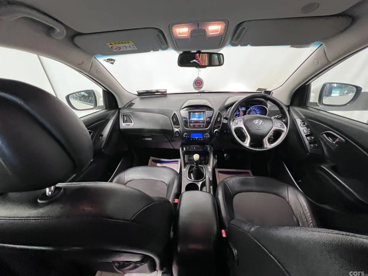 Hyundai ix35 SUV, Diesel, 2014, White