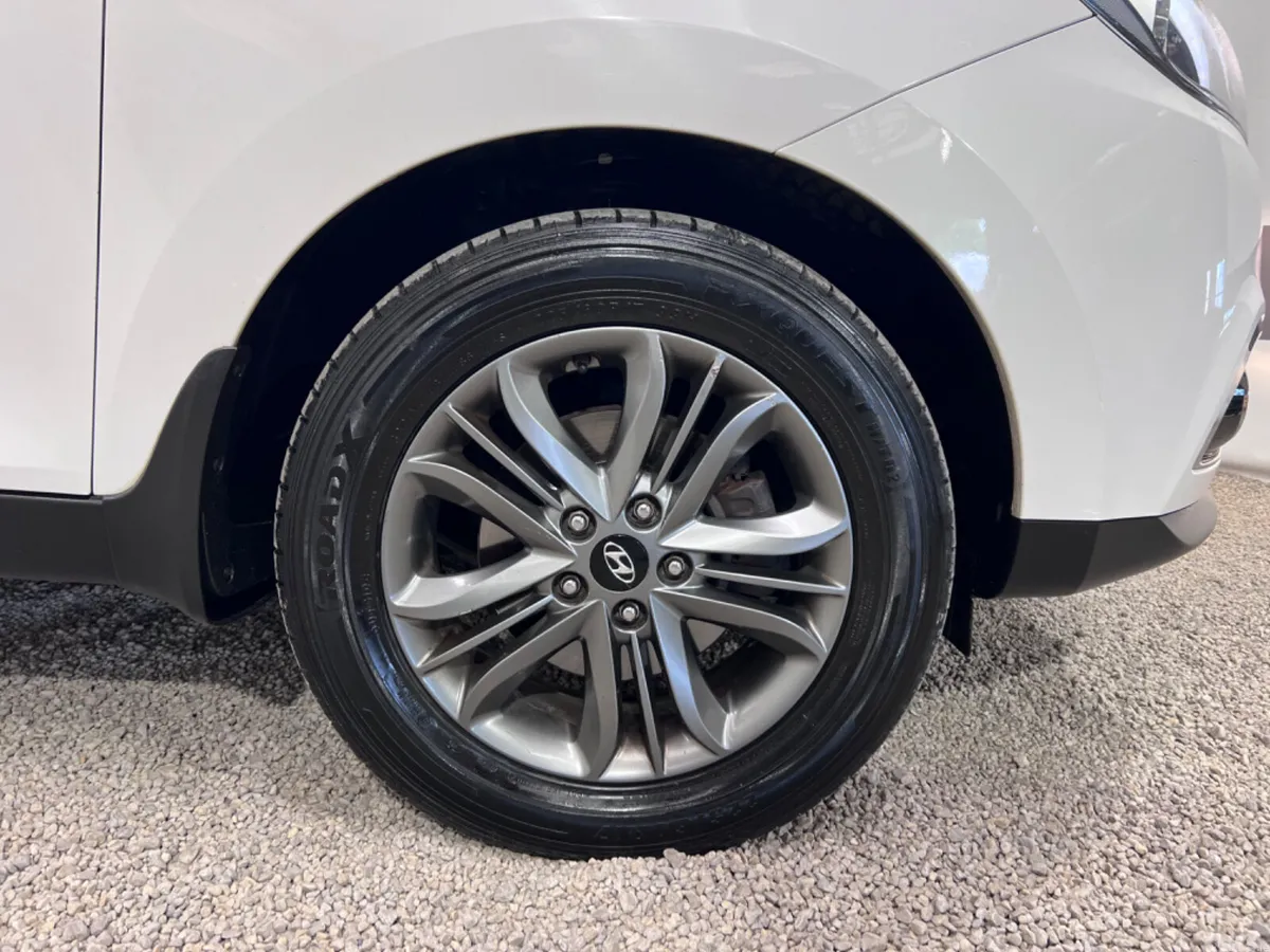 Hyundai ix35 SUV, Diesel, 2014, White