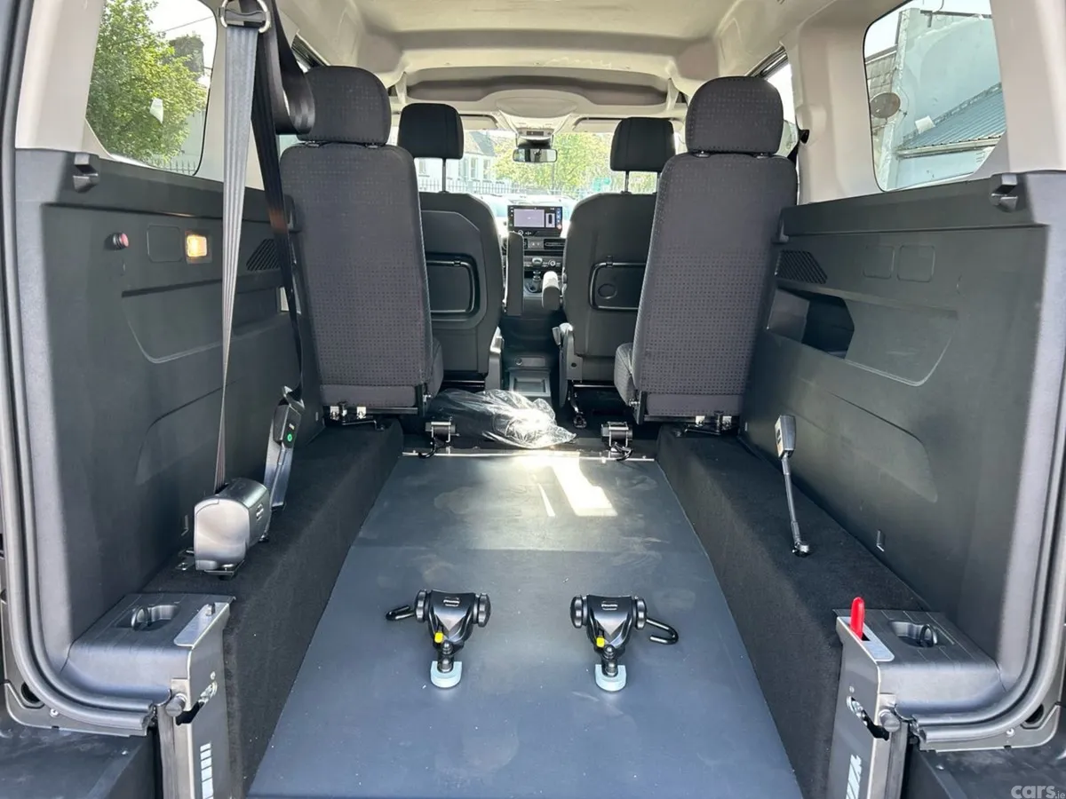 Citroen Berlingo Multispace Wheelchair Accessible, Diesel, 2025, Blue