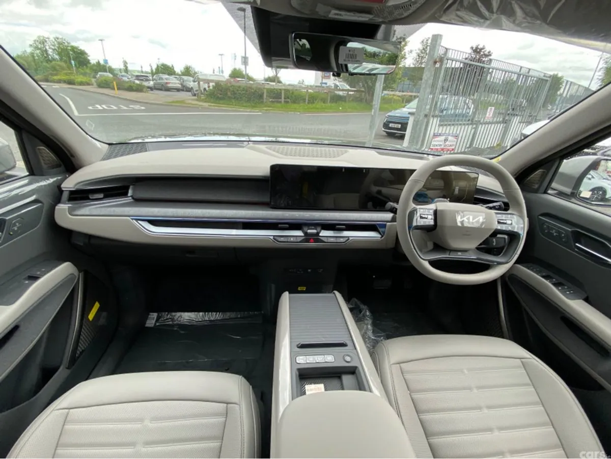 Kia EV9 SUV, Electric, 2024, Grey