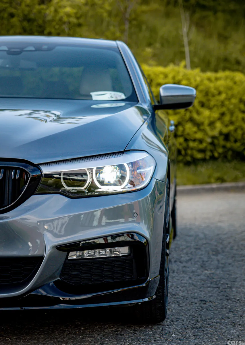 BMW 5-Series Saloon, Diesel, 2017, Blue