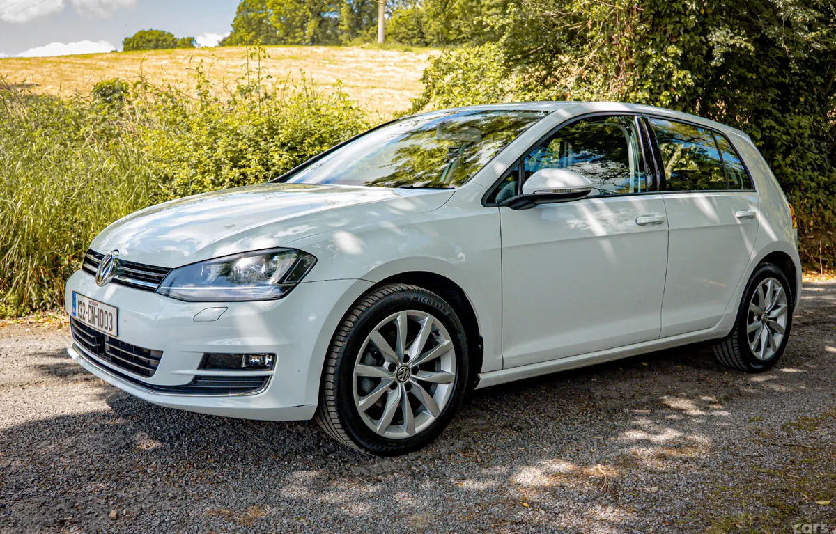 Volkswagen Golf Hatchback, Petrol, 2013, White