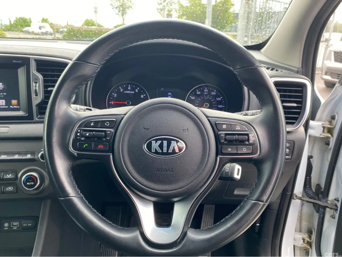 Kia Sportage Estate, Petrol, 2017, White