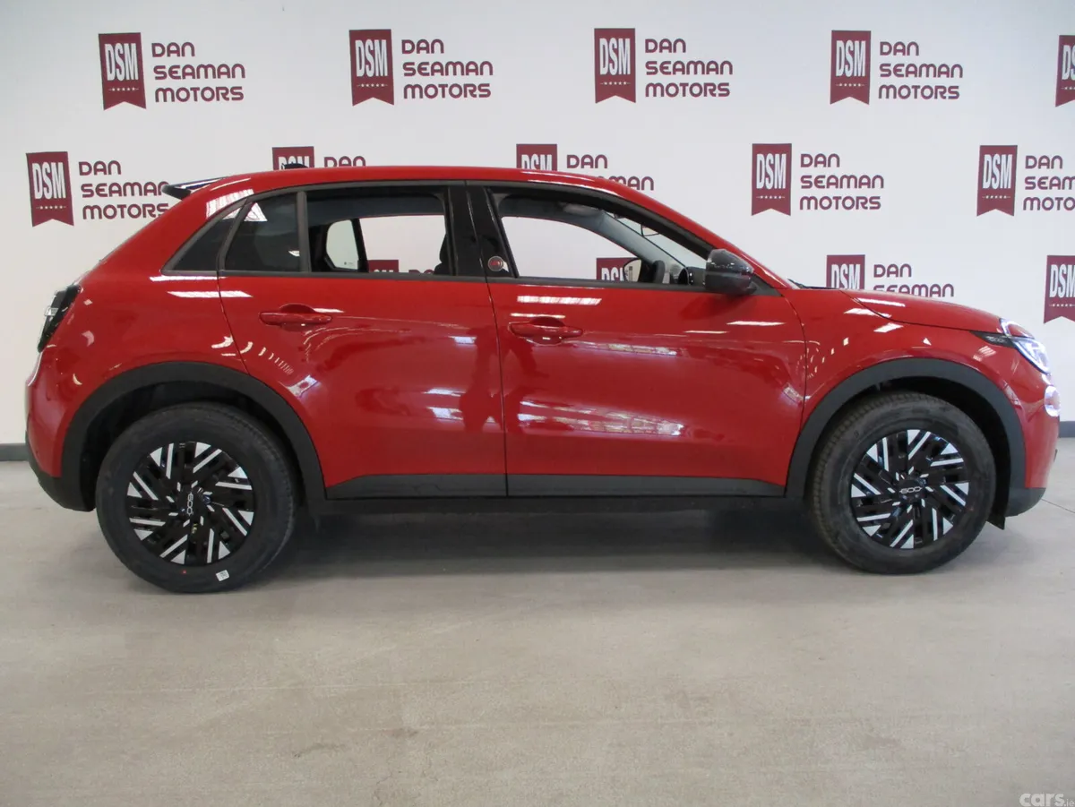 Fiat 600 SUV, Petrol Hybrid, 2026, Red