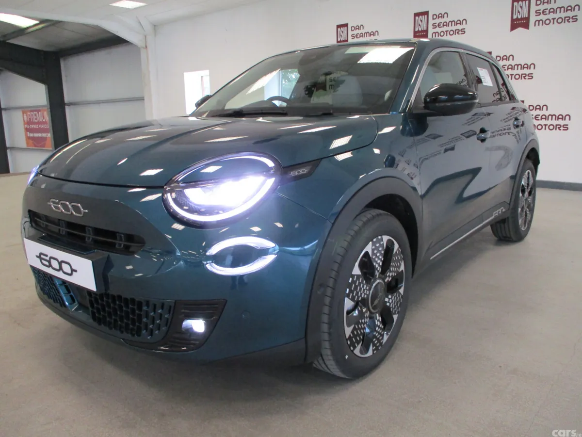 Fiat 600 SUV, Electric, 2026, Green