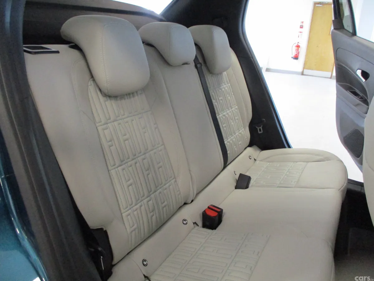 Fiat 600 SUV, Electric, 2026, Green