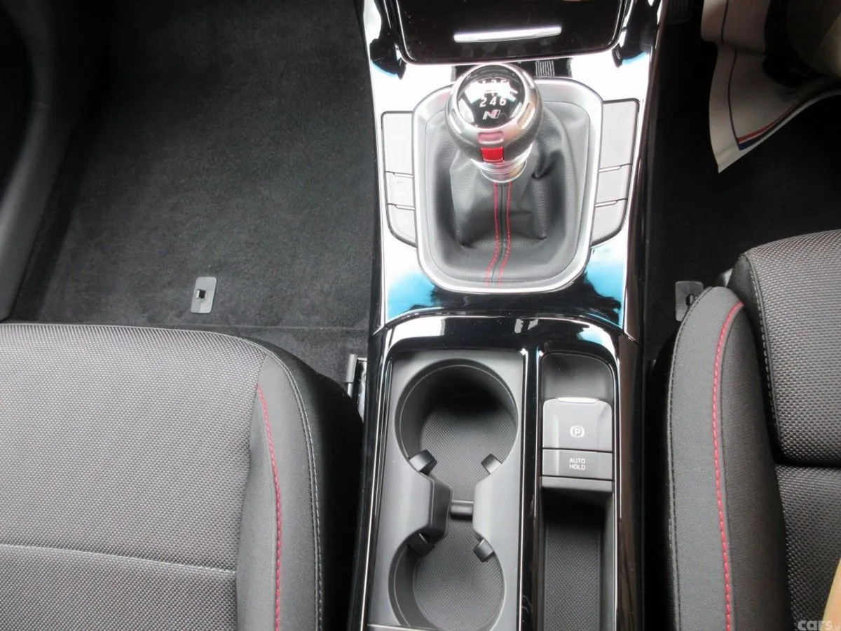 Hyundai i30 Hatchback, Petrol, 2026, Silver