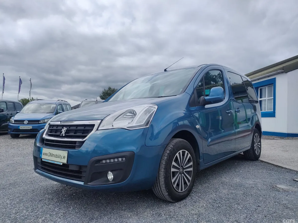Peugeot Partner MPV, Diesel, 2017, Blue