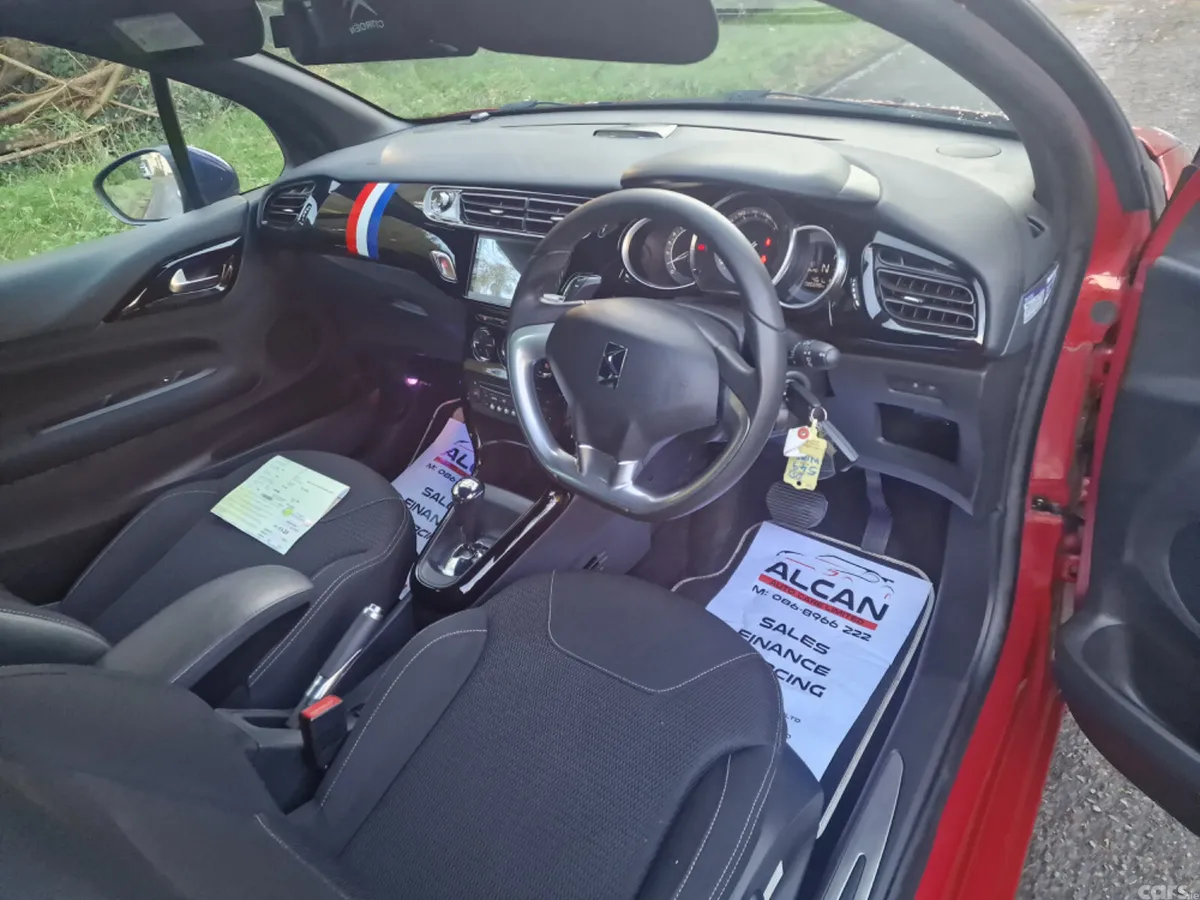Citroen DS 3 Hatchback, Petrol, 2014, Red