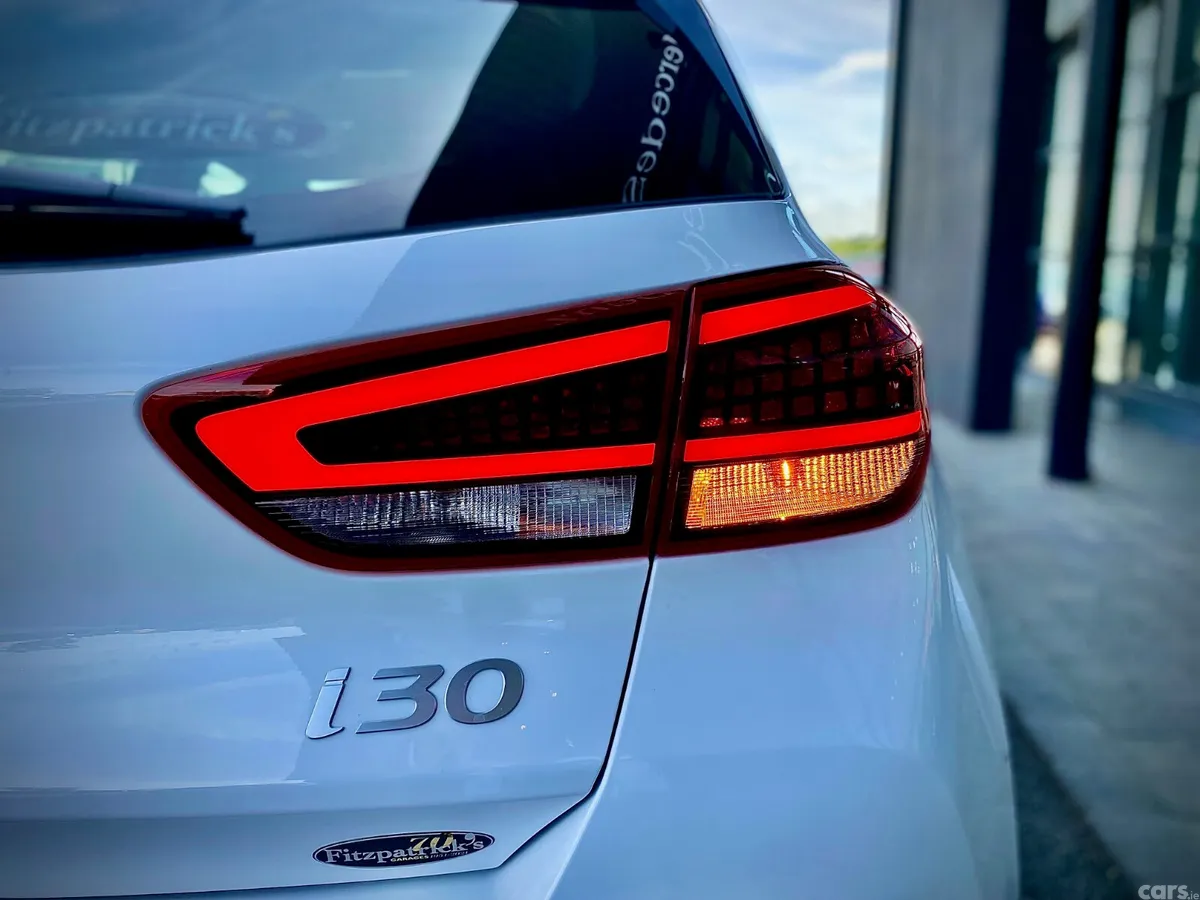 Hyundai i30 Hatchback, Petrol, 2027, White