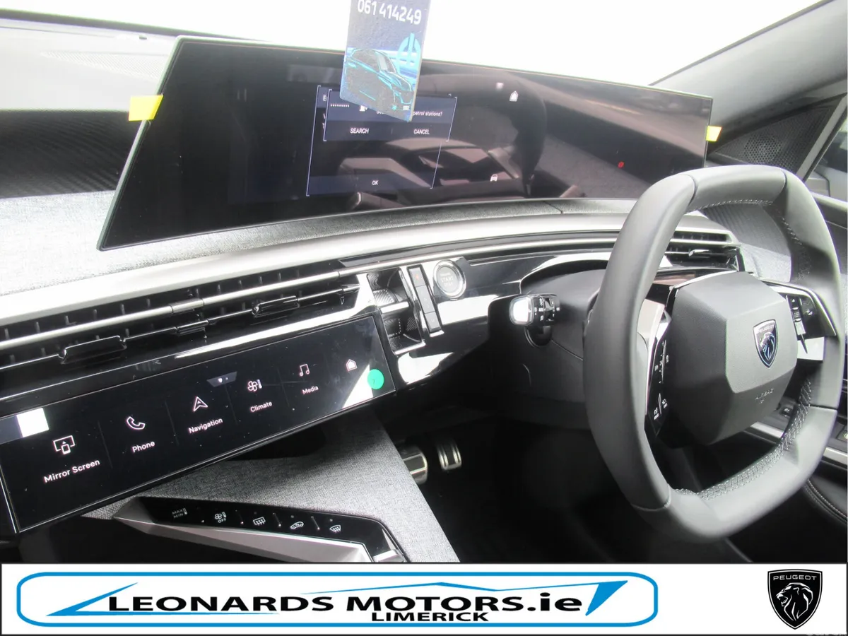 Peugeot 3008 SUV, Petrol Hybrid, 2026, White