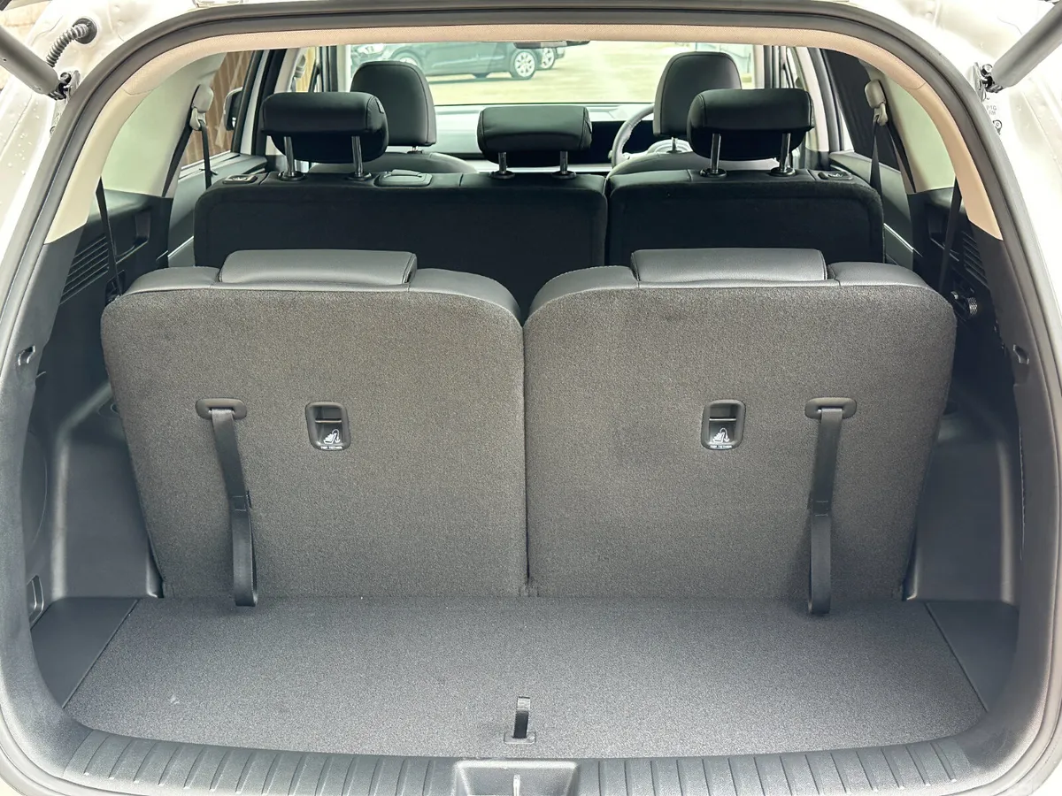Kia Sorento SUV, Petrol Plug-in Hybrid, 2026, Black