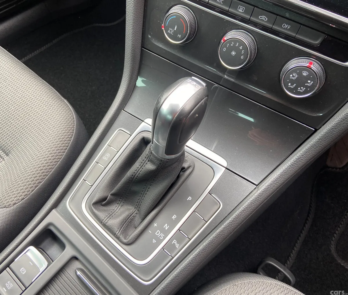 Volkswagen Golf Hatchback, Petrol, 2019, Red