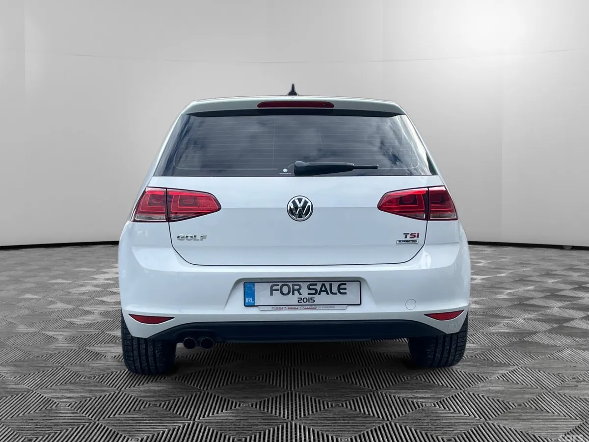 Volkswagen Golf Hatchback, Petrol, 2015, White