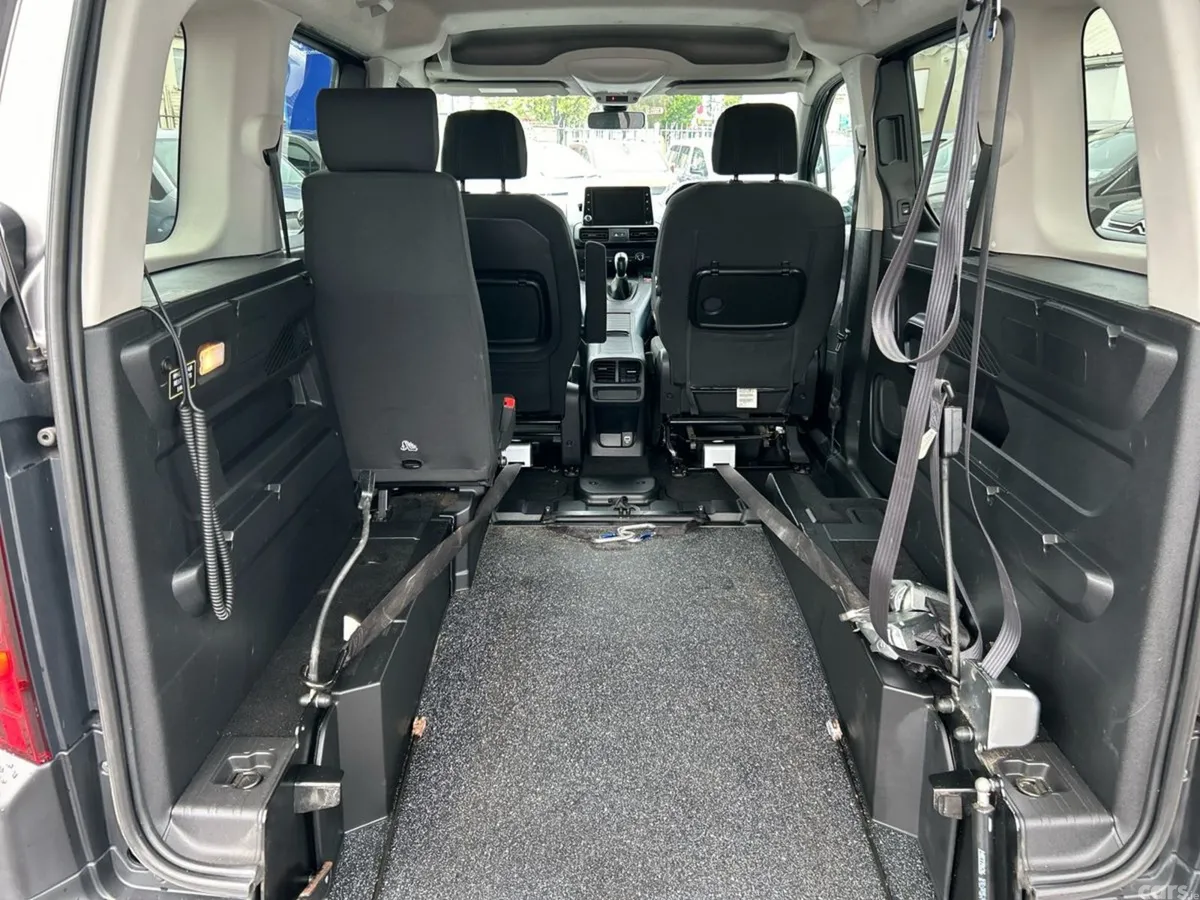 Peugeot Rifter MPV, Diesel, 2020, Grey