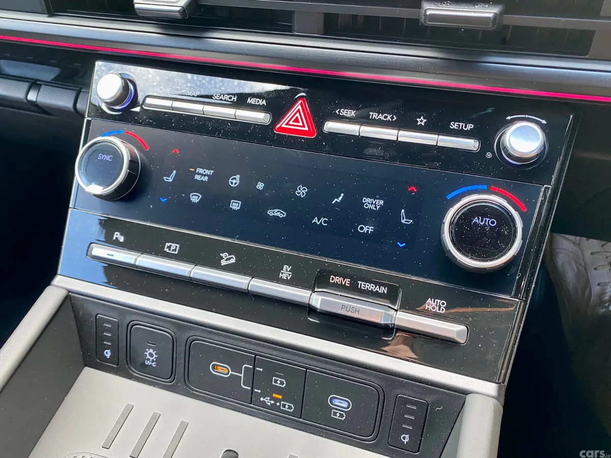 Hyundai Santa Fe SUV, Petrol Plug-in Hybrid, 2027, Silver