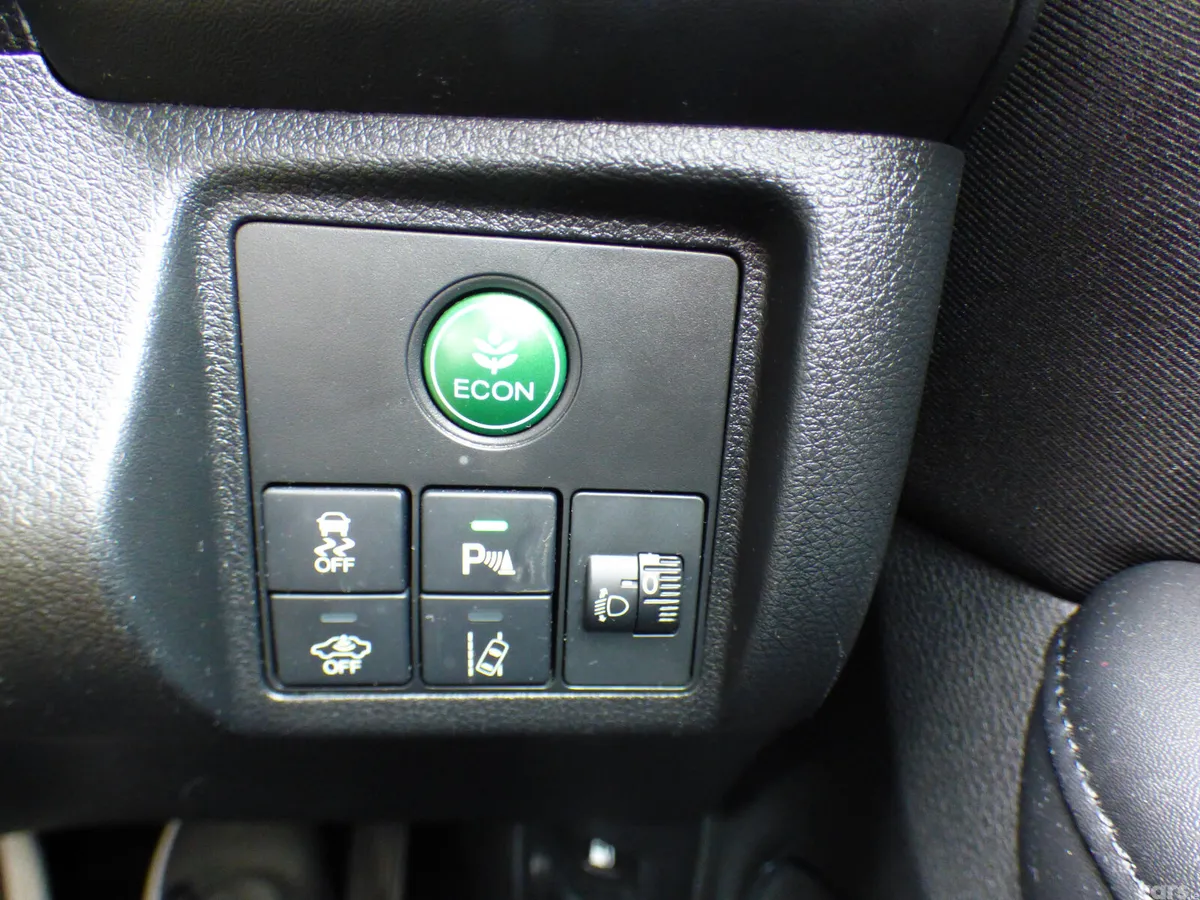 Honda HR-V SUV, Petrol, 2018, Grey