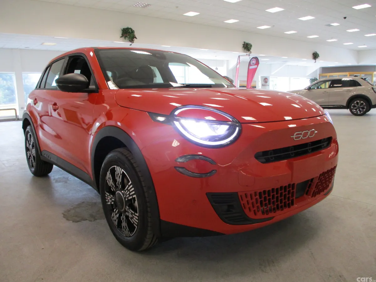 Fiat 600 SUV, Petrol Hybrid, 2026, Orange