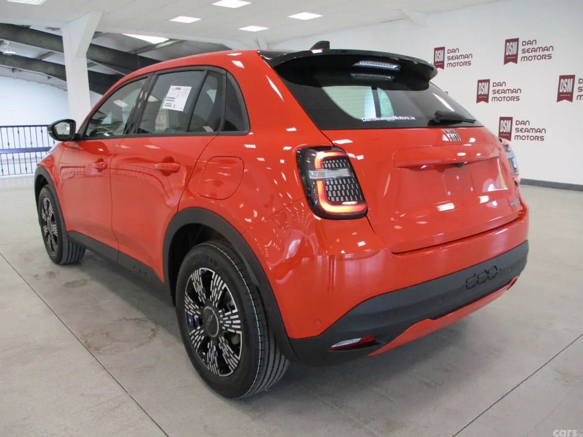 Fiat 600 SUV, Petrol Hybrid, 2026, Orange
