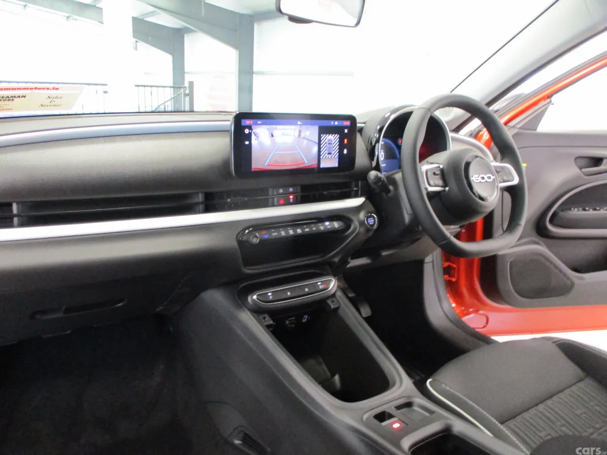 Fiat 600 SUV, Petrol Hybrid, 2026, Orange