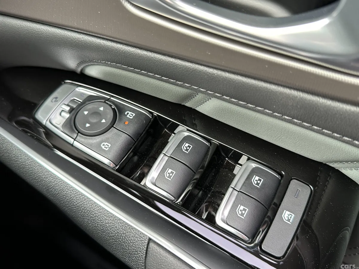Kia Sorento Van, Diesel, 2026, Black