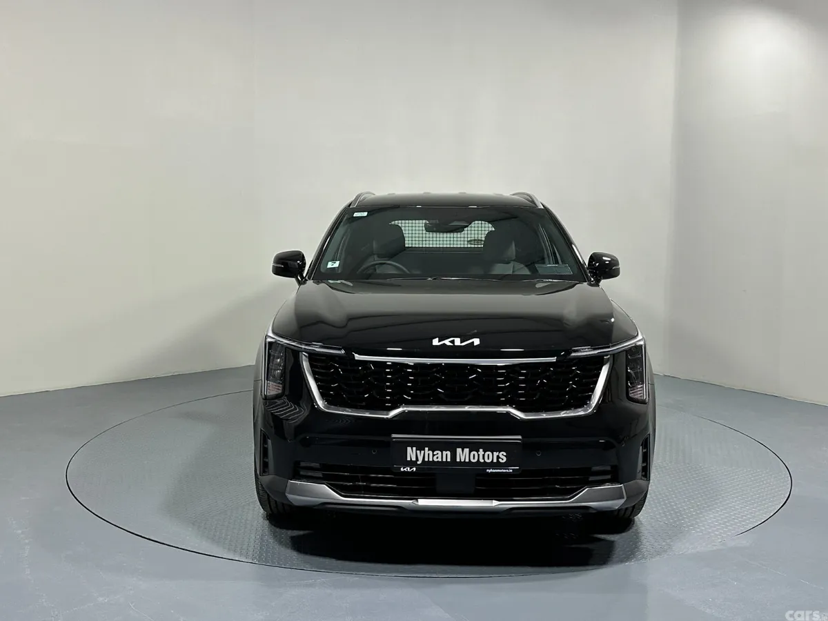Kia Sorento Van, Diesel, 2026, Black