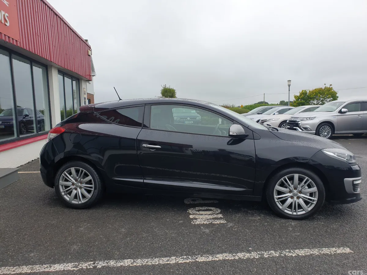 Renault Megane Hatchback, Diesel, 2016, Black