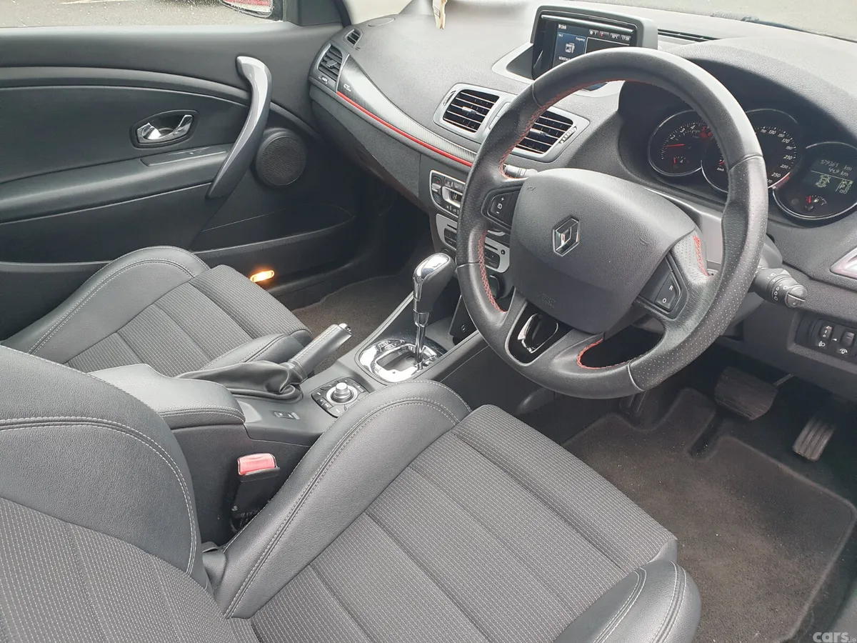 Renault Megane Hatchback, Diesel, 2016, Black