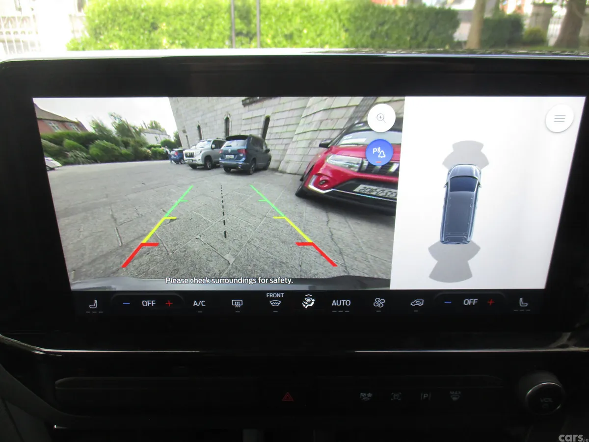 Ford Other MPV, Diesel, 2026, Grey