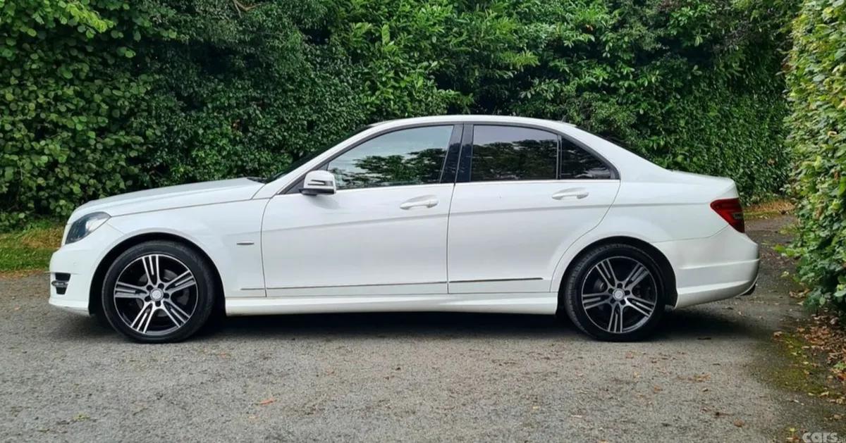 Mercedes-Benz C-Class Saloon, Diesel, 2014, White