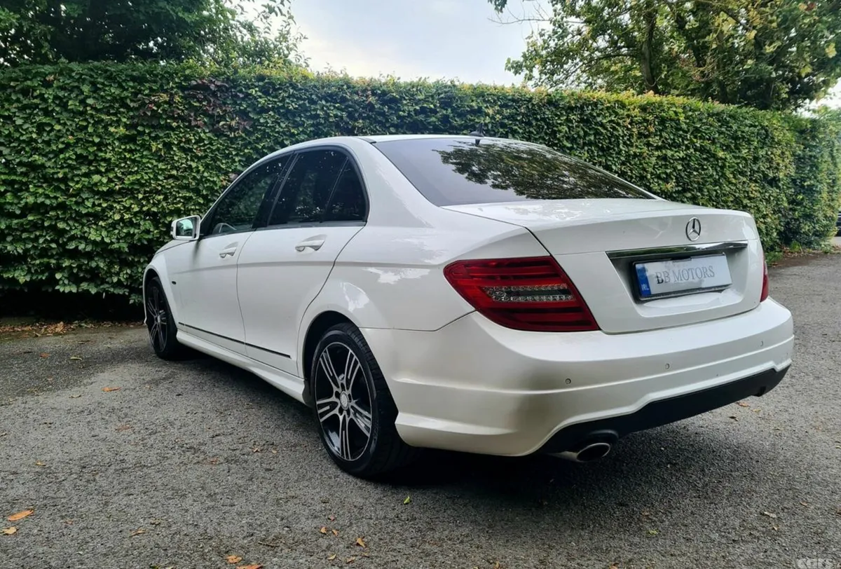 Mercedes-Benz C-Class Saloon, Diesel, 2014, White