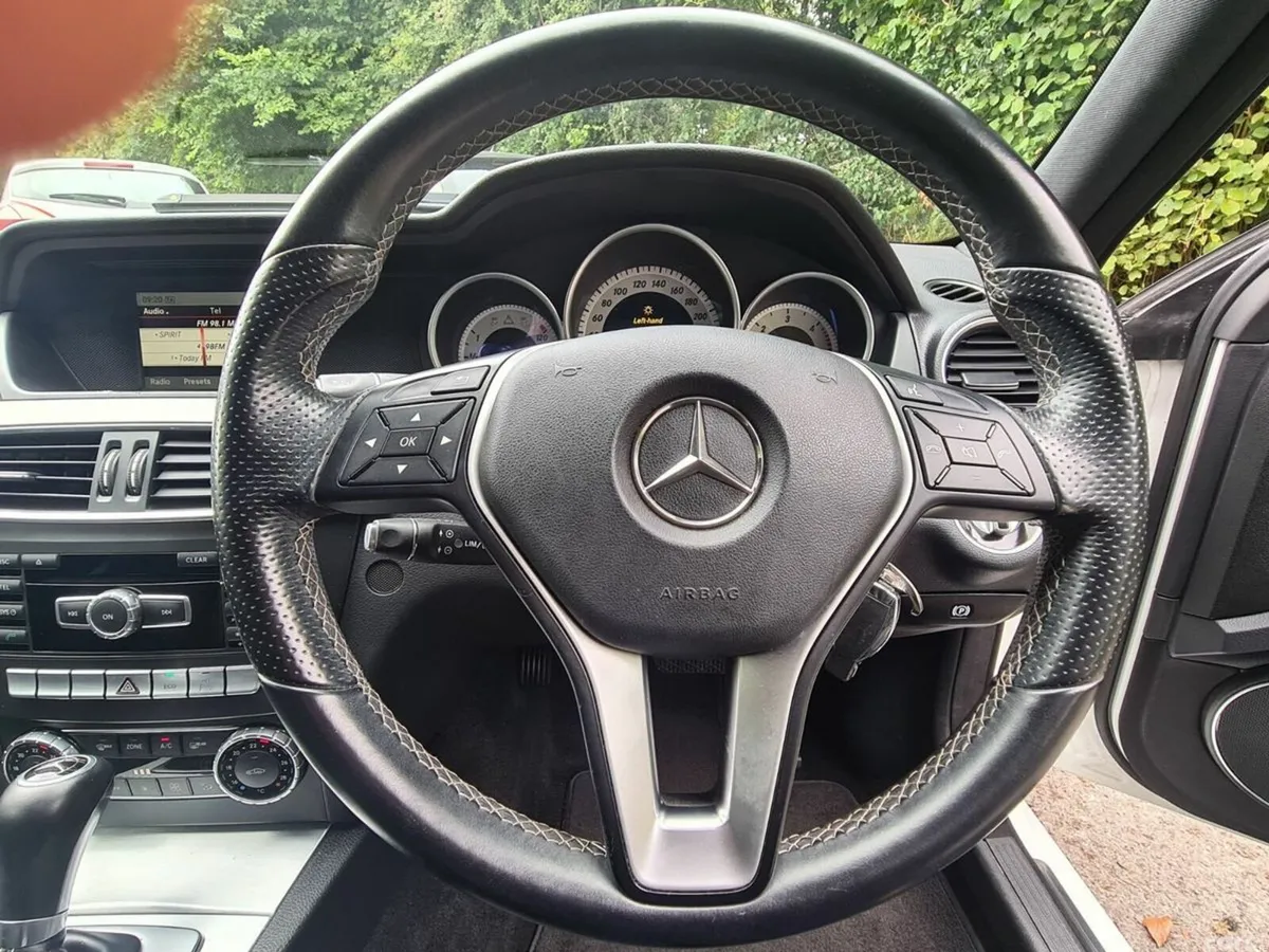 Mercedes-Benz C-Class Saloon, Diesel, 2014, White